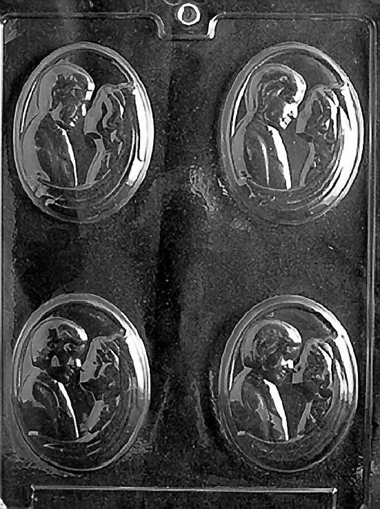 BRIDE AND GROOM Medallion Wedding Chocolate Candy Mold Craft Supply