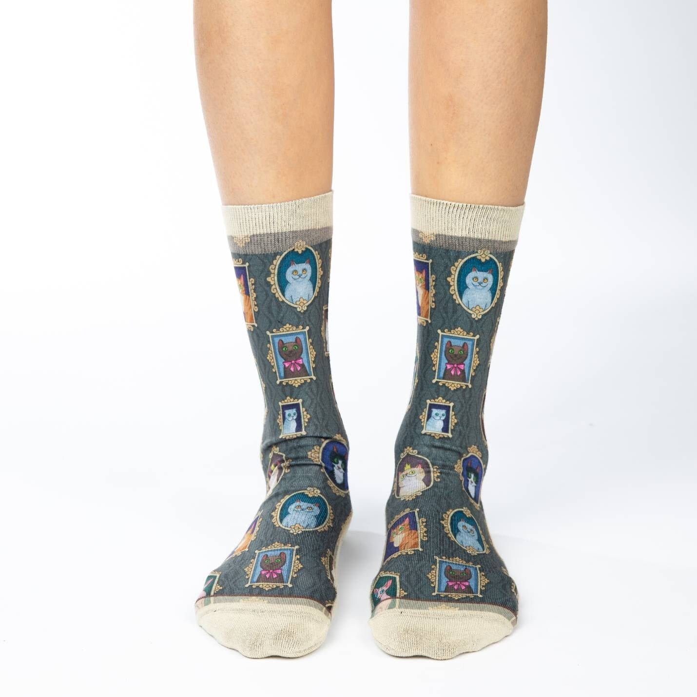 PRIZED CATS Crew Socks - Novelty Active Fit Socks - Women's Adult 5-9 Unisex - Cat Pet Lover - For Craft Costume Supply