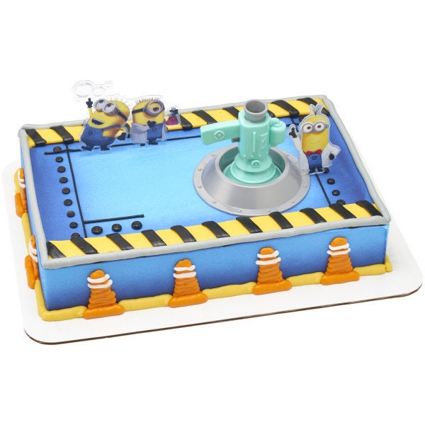 Minions Cake Topper - Minions Fart Bubble Blaster! Kevin, Bob, Stuart Birthday Party Cake Decoration - Kids Birthday Decoset Craft Supply