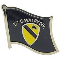 US ARMY 1st Cavalry Division Flag Military Lapel Pin - Waiving Flag Enamel Pin for Backpack Tie Shirt Trading Button Pinback Craft Supply