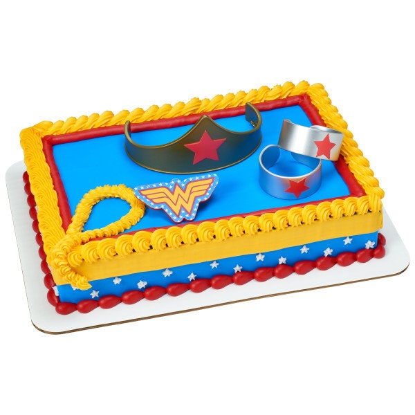WONDER WOMAN Cake Topper Strength & Power Cake Decoration Decoset Birthday Craft Supply