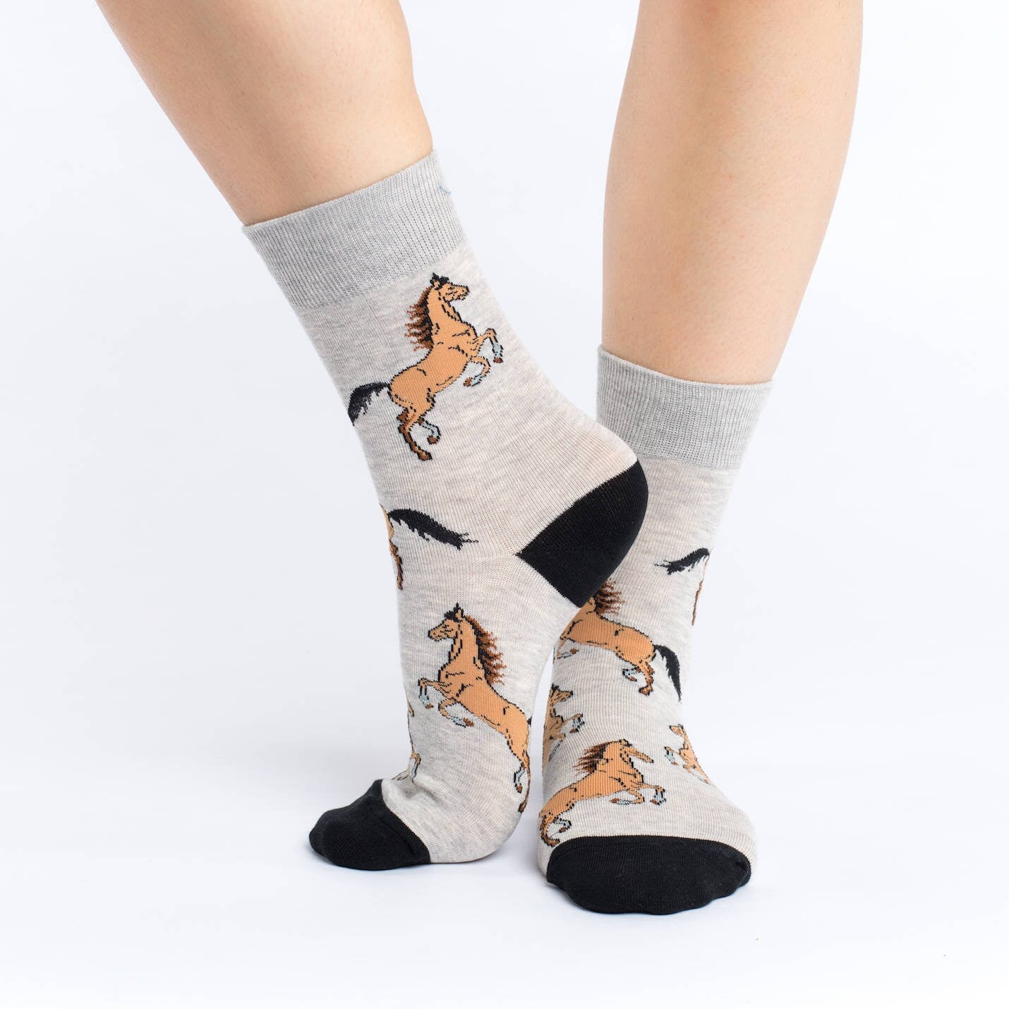 HORSES Crew Socks - Novelty Active Fit Socks - Women's Adult 5-9 Unisex - Horse Lover Ranch Farm - For Craft Costume Supply