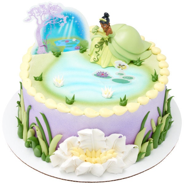 Disney Princess Tiana Cake Topper - Tiana kneeling Princess Frog Birthday Party Cake Decoration - Kids Birthday Decoset Craft Supply